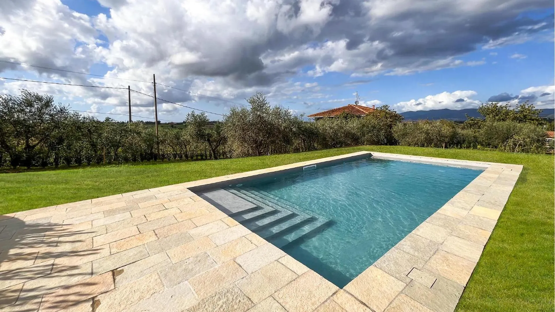 4 Bedroom Amazing Home In Cortona