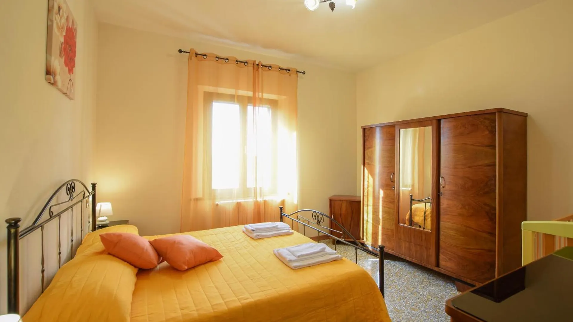 4 Bedroom Amazing Home In Cortona Italy